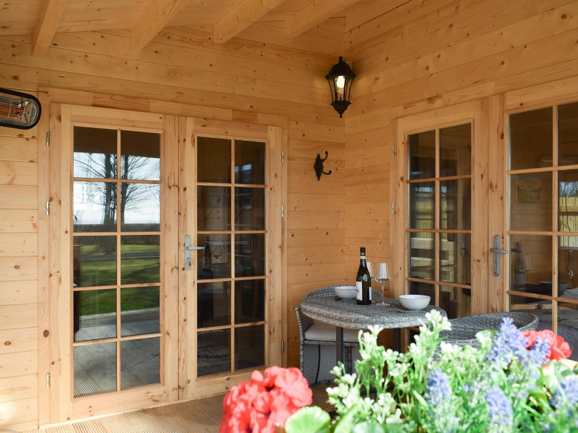 Pinewood Cabin Saline Εξωτερικό φωτογραφία